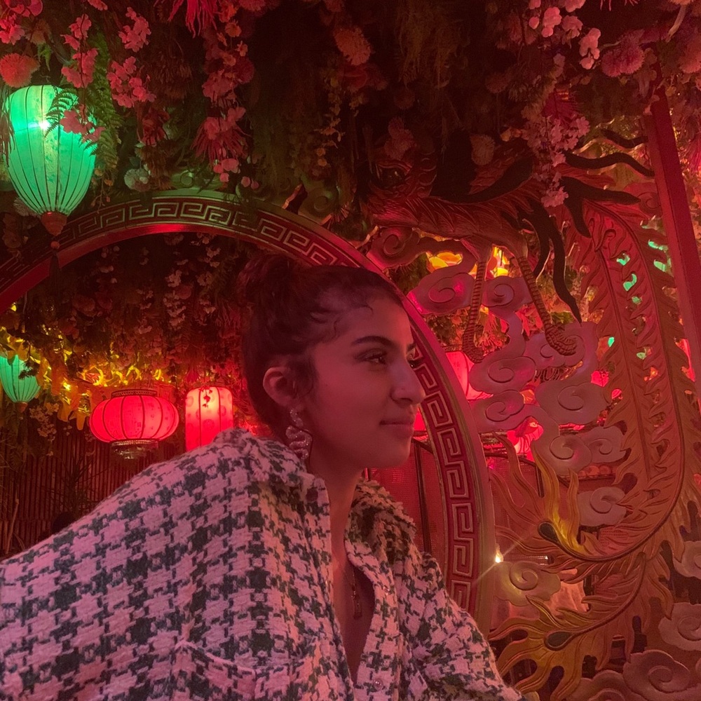 Meet your Posher, Priscilla